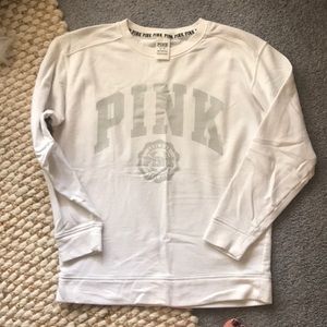 Pink crew neck sweatshirt